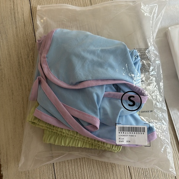 *NIB Blue Colorblock Lounge Set - Picture 5 of 5